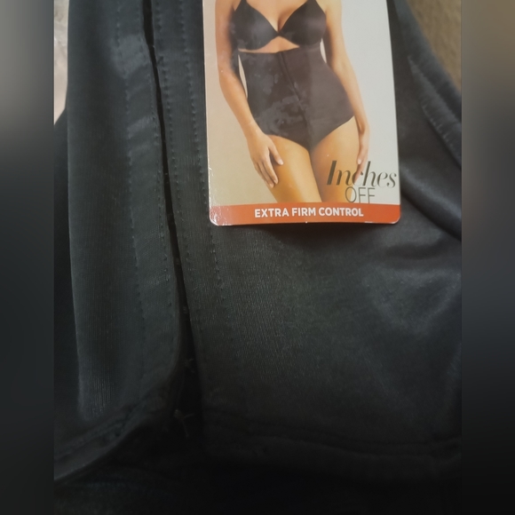 New MiracleSuit waist cincher. DEFECT . Hook damage. Black large - Picture 3 of 6